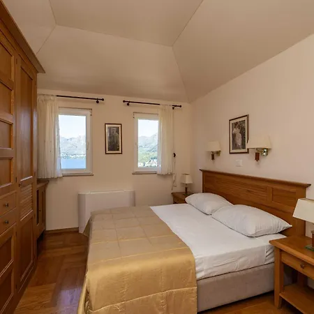 Alegria - Comfort Two Bedroom With Sea View C Lejlighed Cavtat